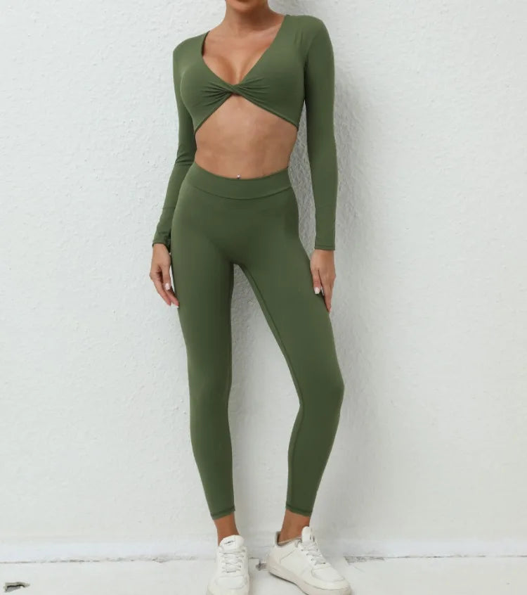 Nude Feel Seamless Yoga Set for Women High Waist Hip-Lifting Long-Sleeved Trousers and Gym Leggings Ideal for Sports Fitness Workouts