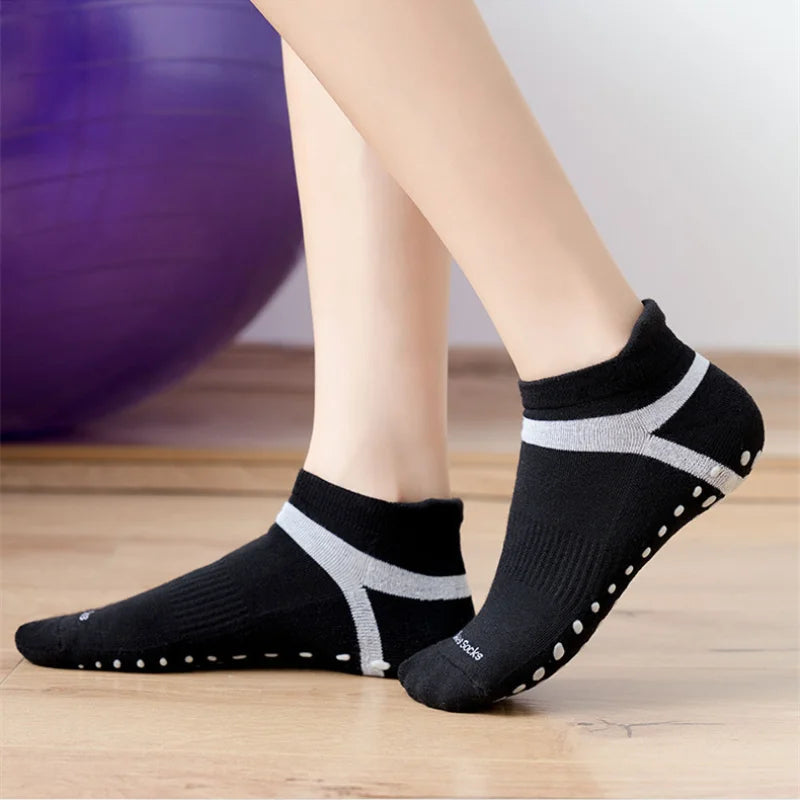 Large Size Silicone Anti-slip Dance Sports Socks Cotton Breathable Ballet Pilates Yoga Socks Unisex Men Women Indoor Floor Socks