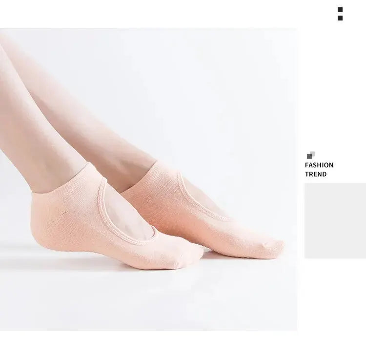 Cotton Non-slip Fitness Yoga Socks for Women Backless Pilates Ballet Dance Slippers Ideal for Gym Workouts Barefoot Socks