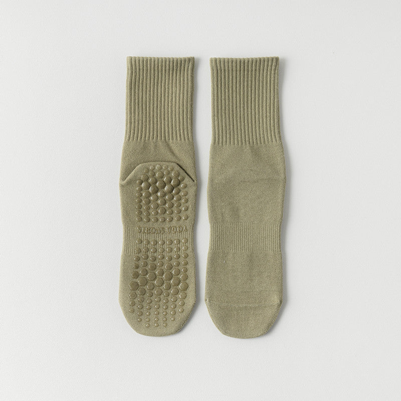 Indoor Dance Gymnastic Training Pilates Yoga Socks Solid Color Mid Calf Fitness Non-slip Silicone Socks for Sports