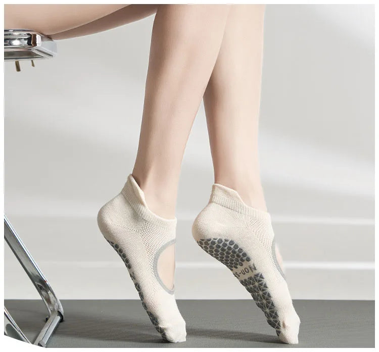Women High Quality Yoga Socks Women Silicone Backless Non-slip Pilates Grip Low-ankle Sock Ballet Dance Sports Socks