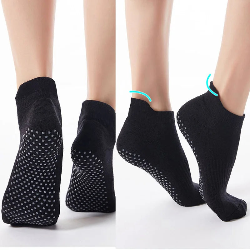 Non Slip Grip Yoga Socks Anti-Skid Slipper Barre Socks Sticky Socks for Yoga Pilates Barre Home Workout Sports