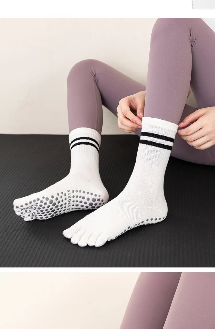 Five Toes Yoga Socks Women Casual Striped Indoor Floor Dance Sports Socks Cotton Breathable Non-slip Gym Fitness Pilates Socks