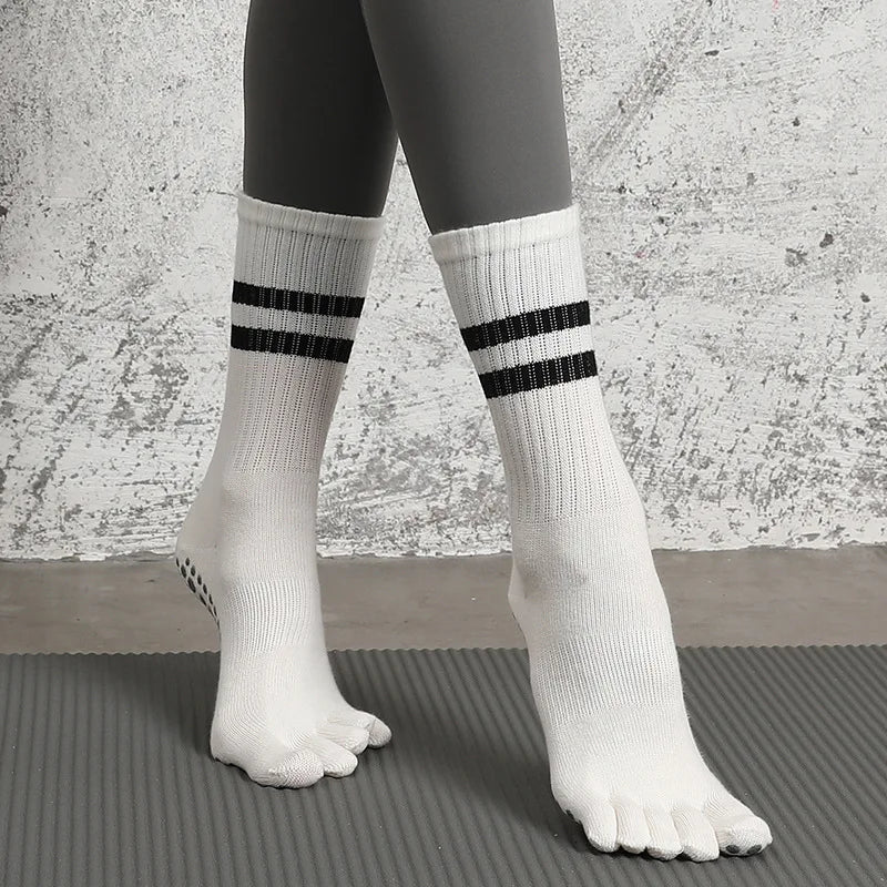 Five Toes Yoga Socks Women Casual Striped Indoor Floor Dance Sports Socks Cotton Breathable Non-slip Gym Fitness Pilates Socks