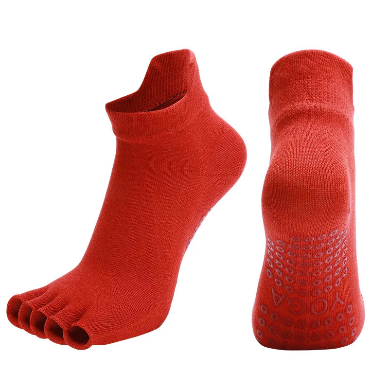 Breathable Cotton Yoga Socks with Anti-Slip Silicone Grip for Fitness Ballet Dance Gym Pilates Open Toe Five Finger Design