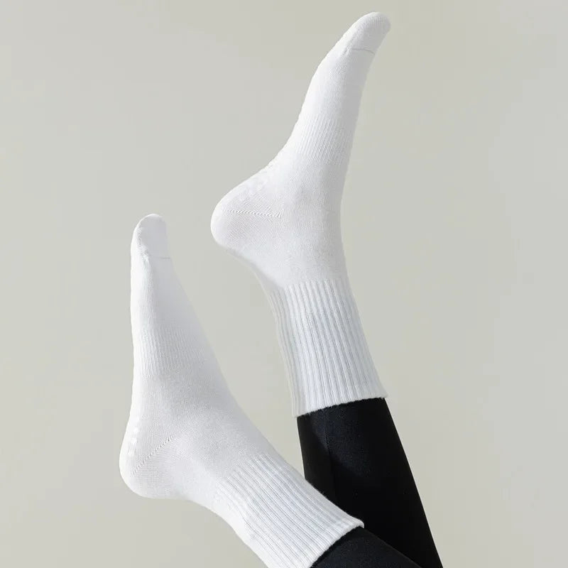 Indoor Dance Gymnastic Training Pilates Yoga Socks Solid Color Mid Calf Fitness Non-slip Silicone Socks for Sports