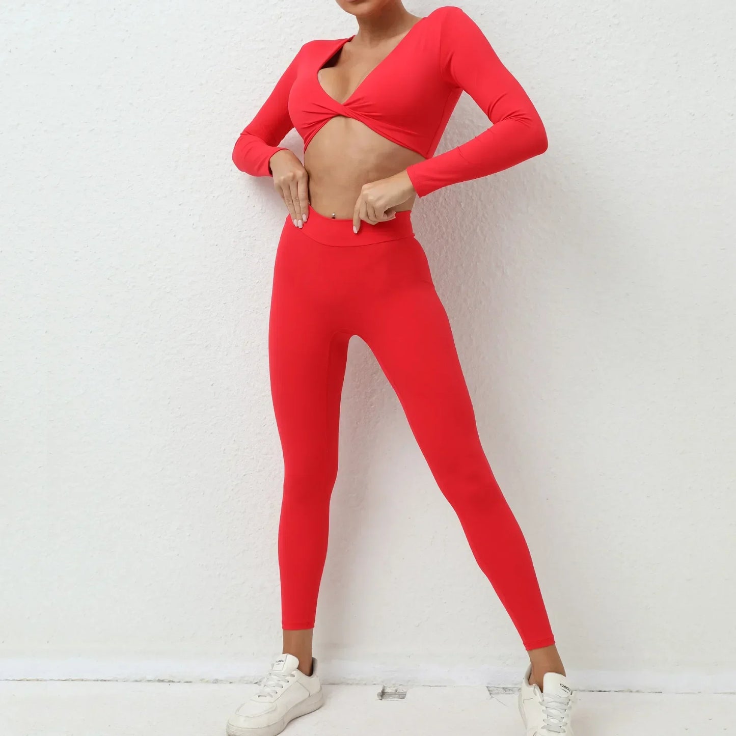 Nude Feel Seamless Yoga Set for Women High Waist Hip-Lifting Long-Sleeved Trousers and Gym Leggings Ideal for Sports Fitness Workouts