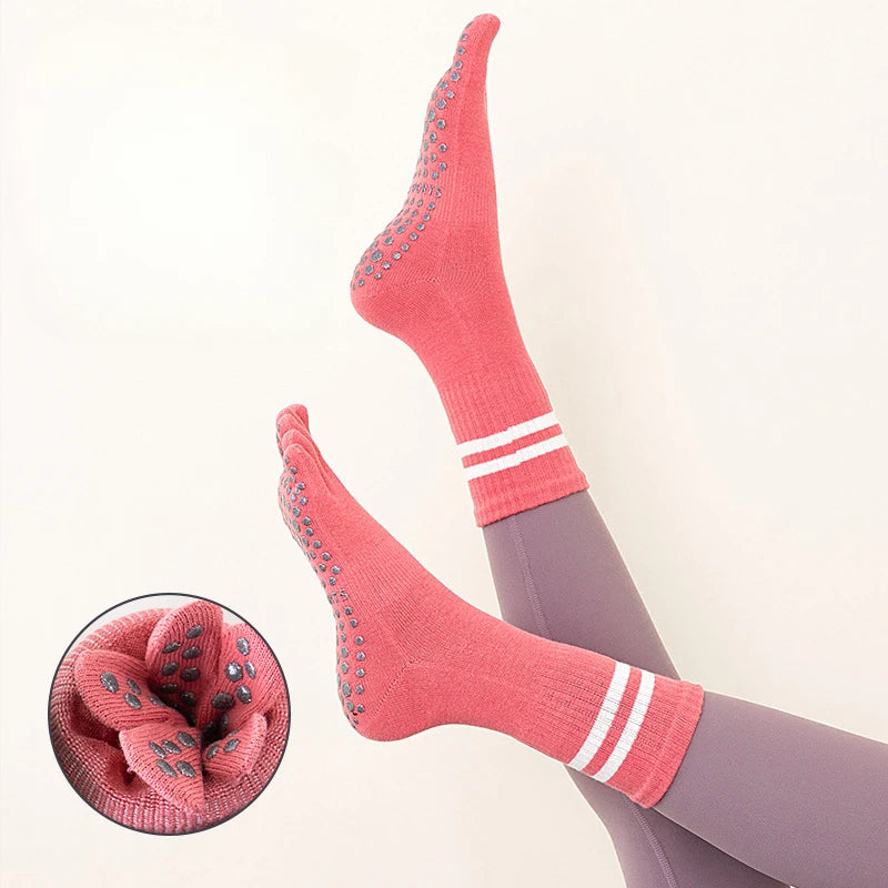 Five Toes Yoga Socks Women Casual Striped Indoor Floor Dance Sports Socks Cotton Breathable Non-slip Gym Fitness Pilates Socks
