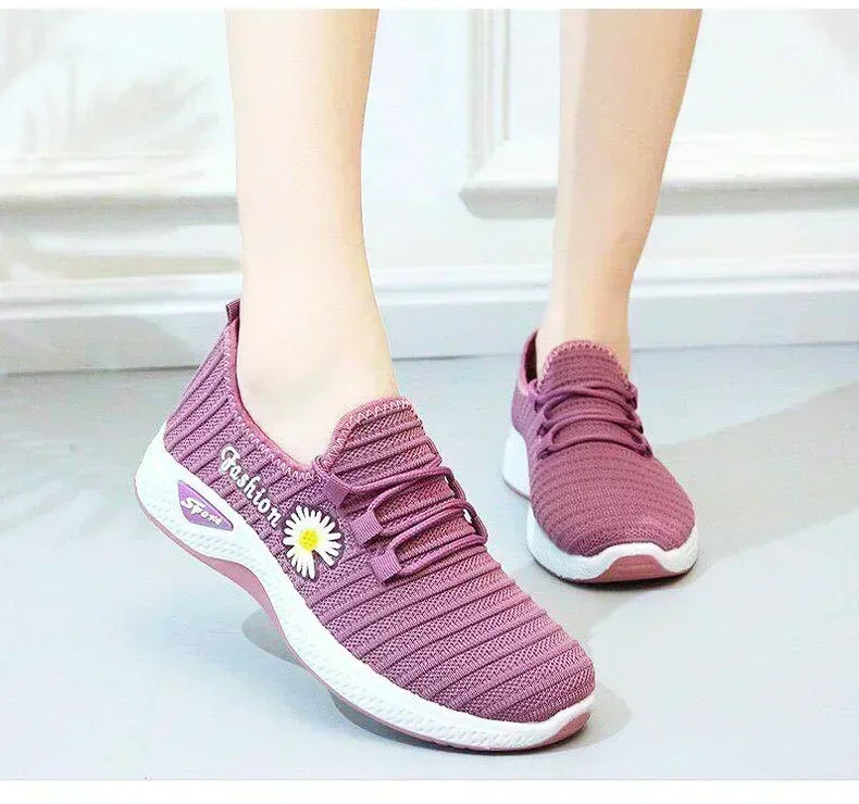 Women's Casual Sports Shoes Autumn Style Lace-Up True Fly Weaving Cloth Little Daisy Pattern Comfortable Walking Flats