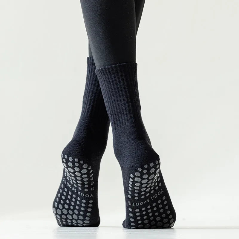 Indoor Dance Gymnastic Training Pilates Yoga Socks Solid Color Mid Calf Fitness Non-slip Silicone Socks for Sports