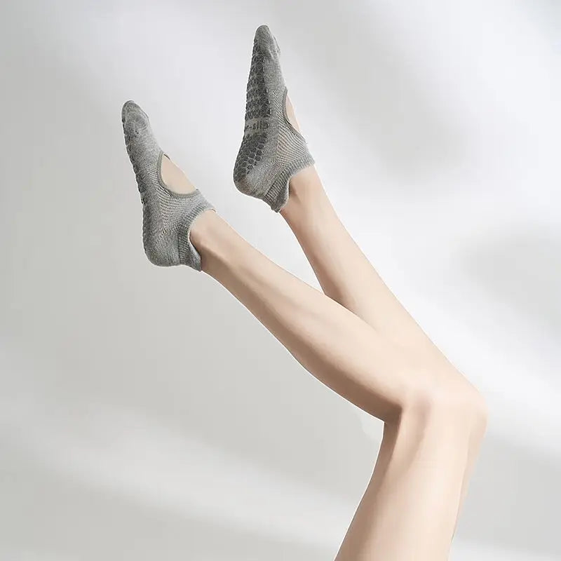 Women High Quality Yoga Socks Women Silicone Backless Non-slip Pilates Grip Low-ankle Sock Ballet Dance Sports Socks