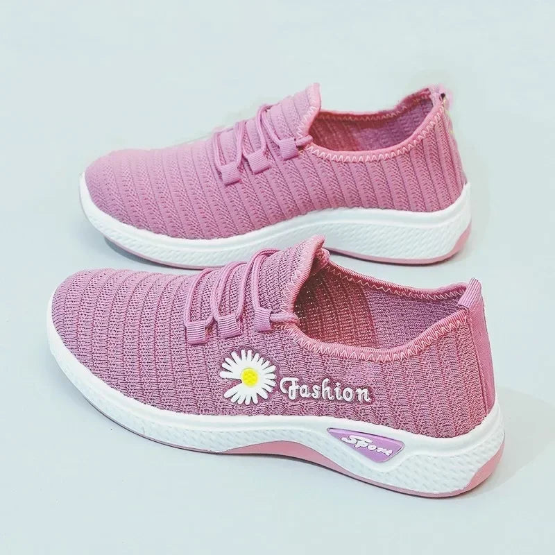 Women's Casual Sports Shoes Autumn Style Lace-Up True Fly Weaving Cloth Little Daisy Pattern Comfortable Walking Flats