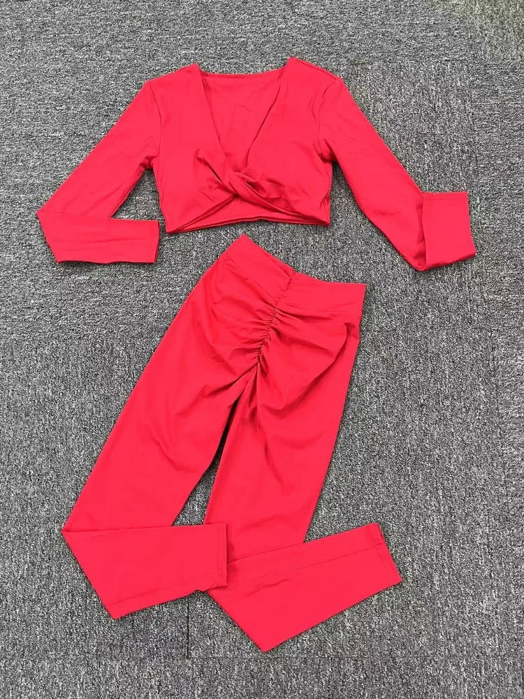 Nude Feel Seamless Yoga Set for Women High Waist Hip-Lifting Long-Sleeved Trousers and Gym Leggings Ideal for Sports Fitness Workouts
